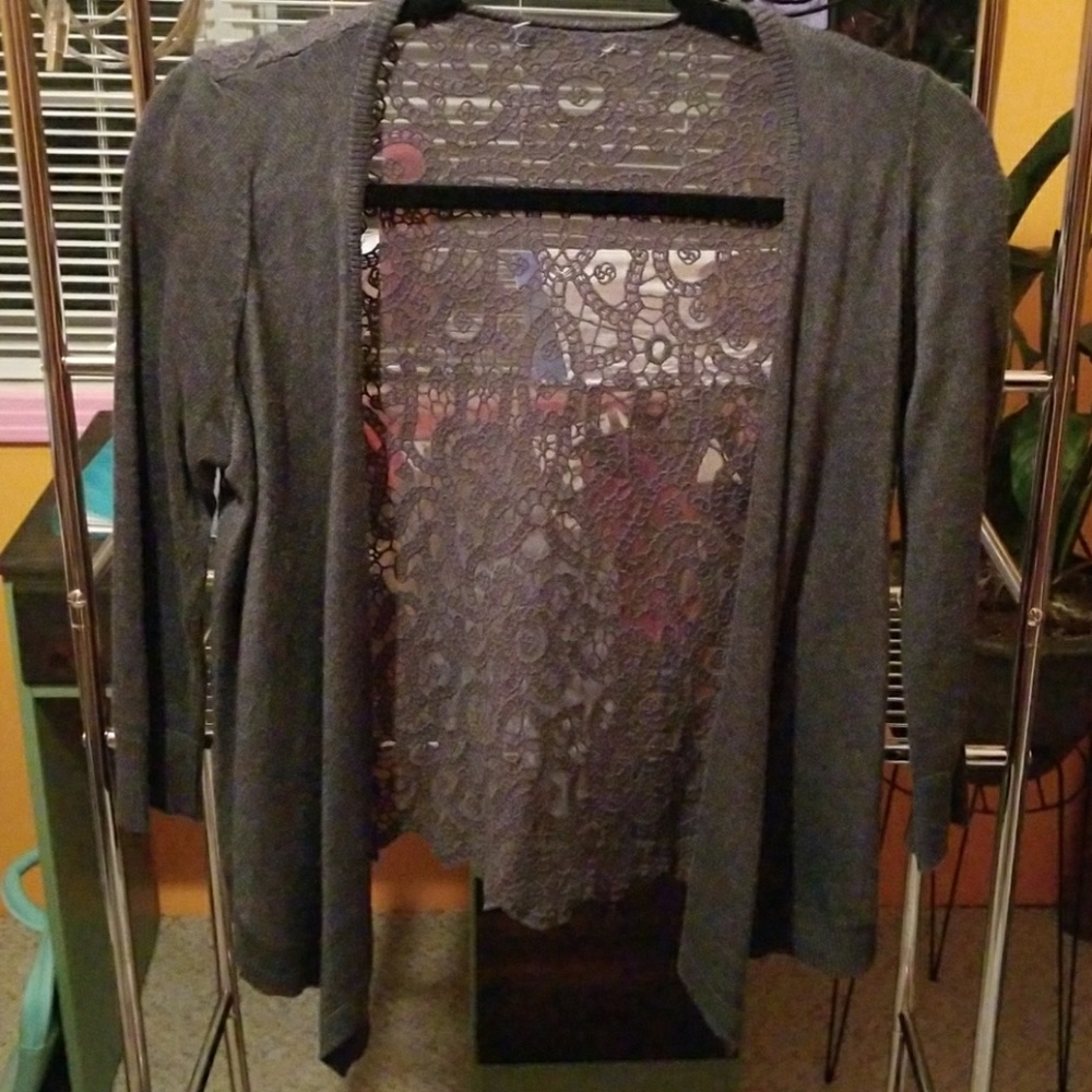 American Eagle 3/4 length sleeve cardigan